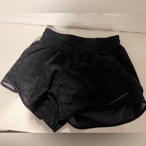 Lululemon black camp hotty hot shorts